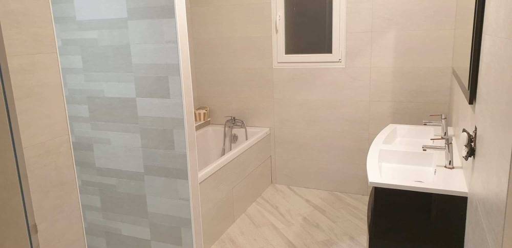 Douche-à-l'italienne